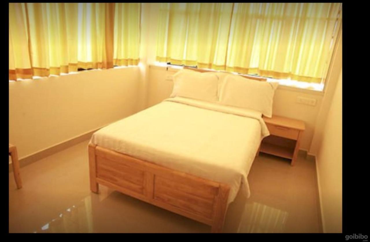 Hotel Tri-Star Residency Kochi Eksteriør bilde